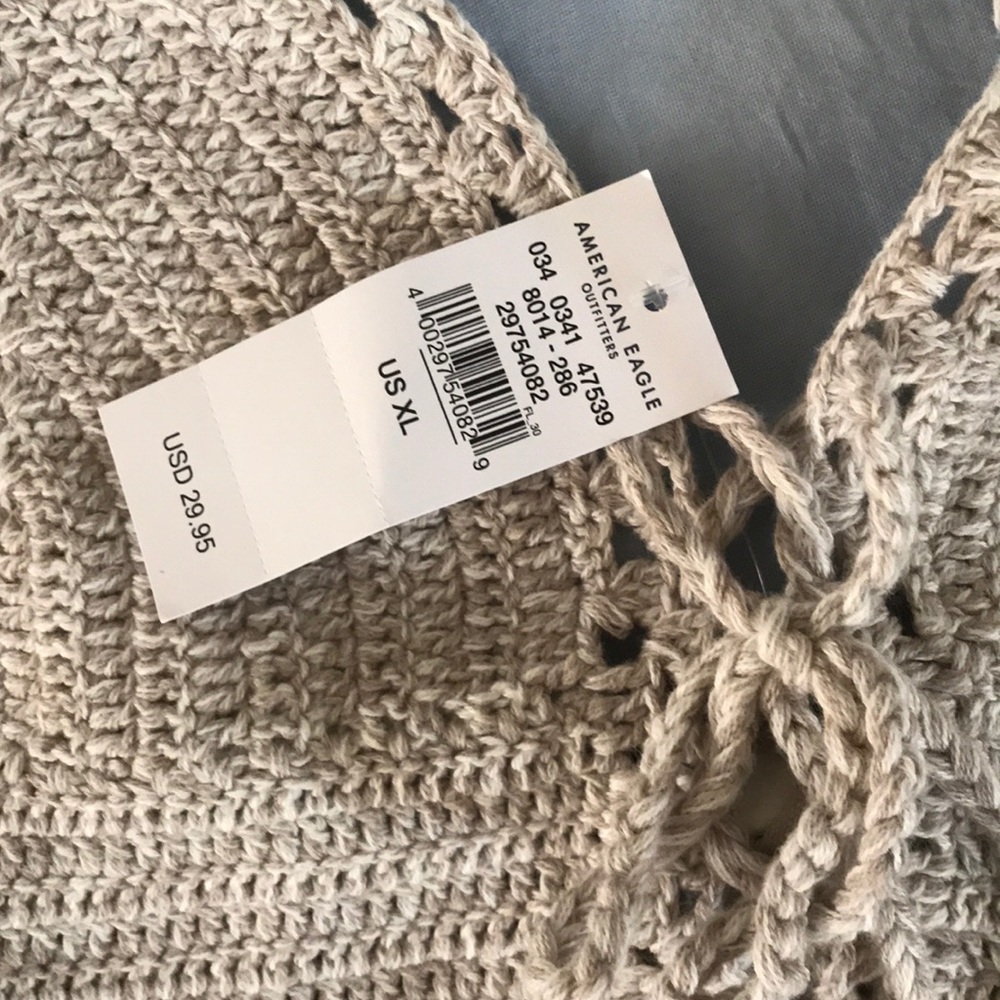 American Eagle Crochet Crop Top - Picture 3 of 3